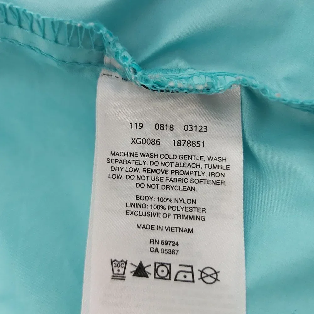 Columbia hooded windbreaker